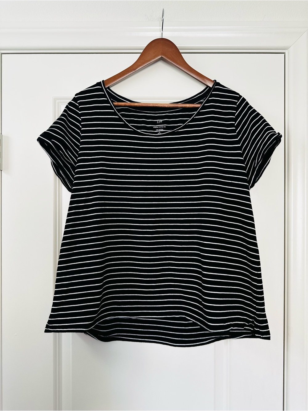 J.Jill Black White Striped Tee Petite Medium Minimalist Capsule Wardrobe Medium